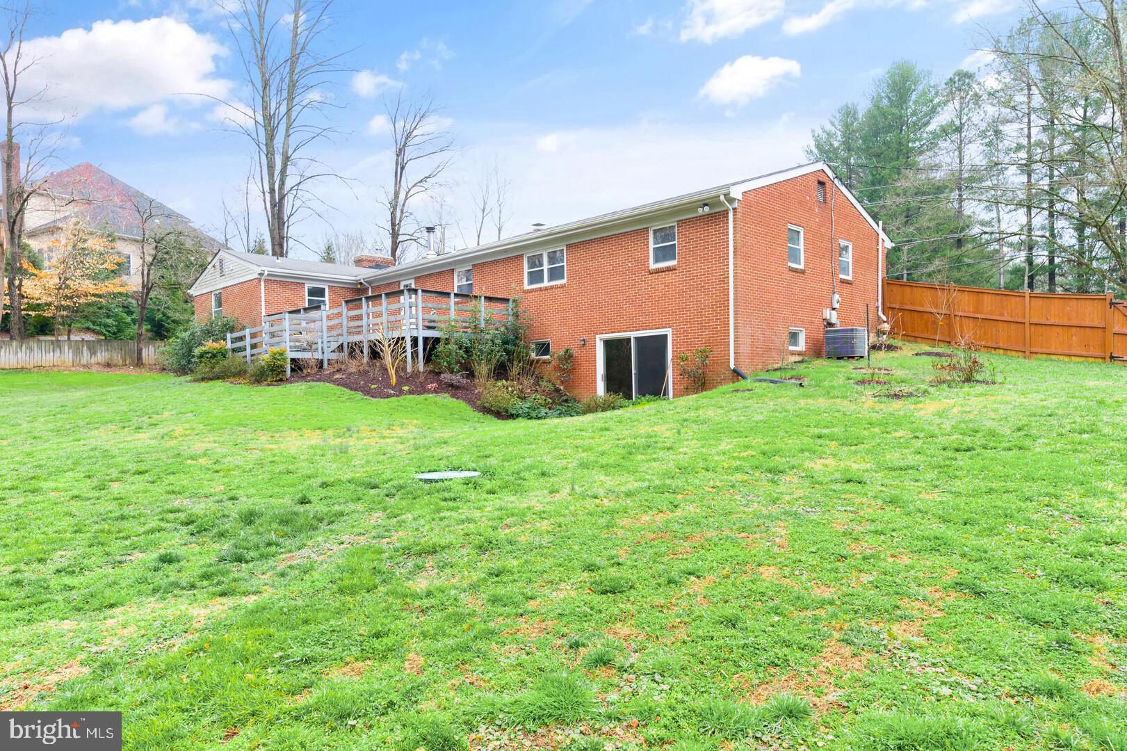 7475 Clifton Road Clifton, VA 20124 - Photo 37 of 69 Gallery Image 37