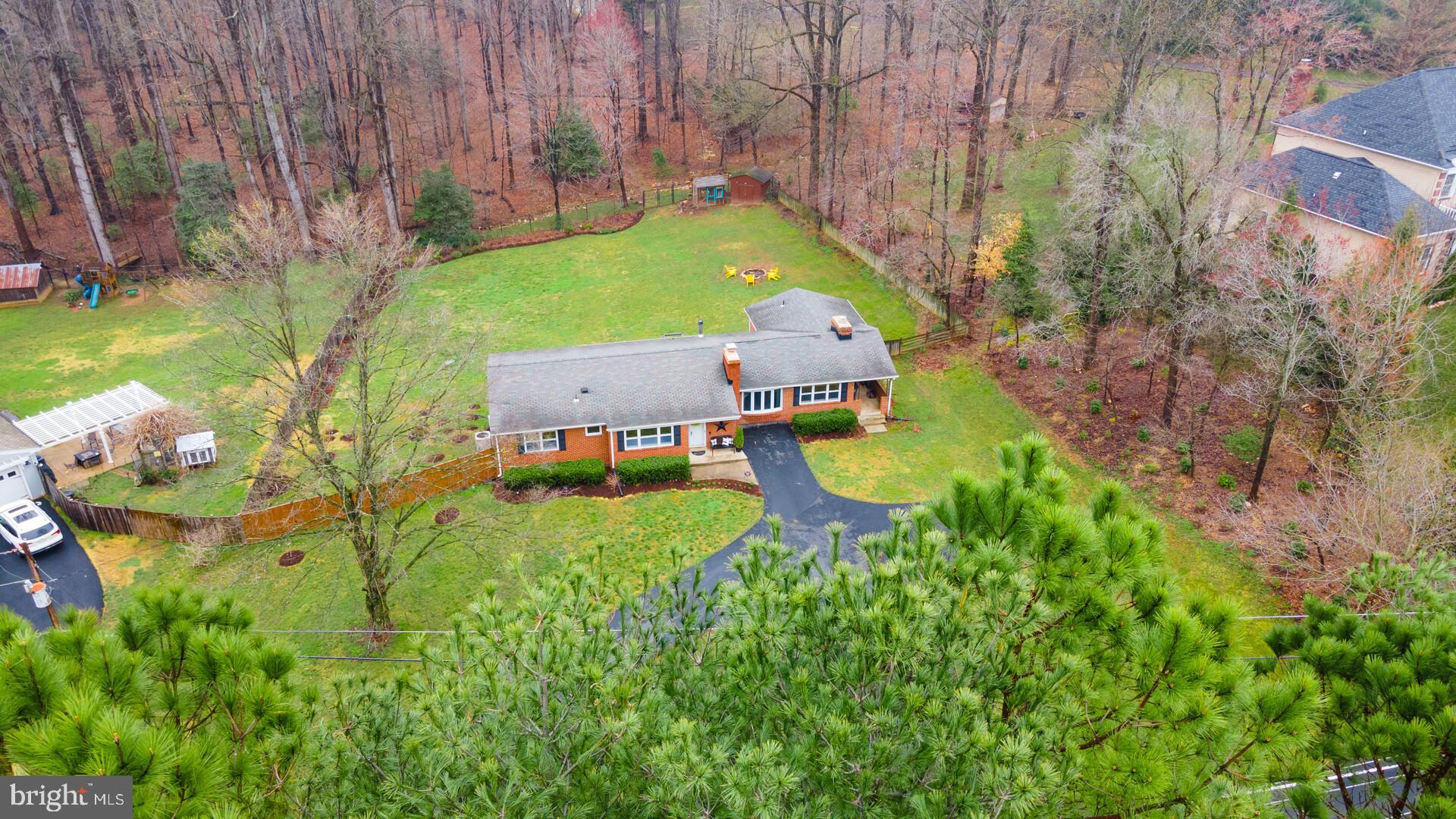 7475 Clifton Road Clifton, VA 20124 - Photo 47 of 69 Gallery Image 47
