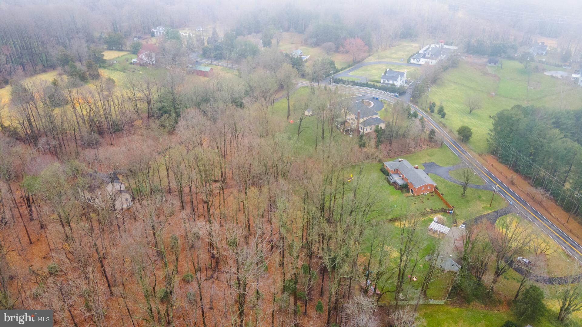 7475 Clifton Road Clifton, VA 20124 - Photo 49 of 69 Gallery Image 49