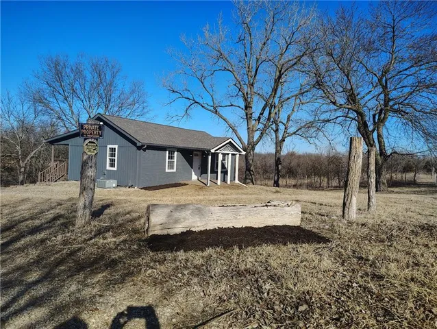 $325,000 | 30400 East 337th Street, Garden City, MO 64747