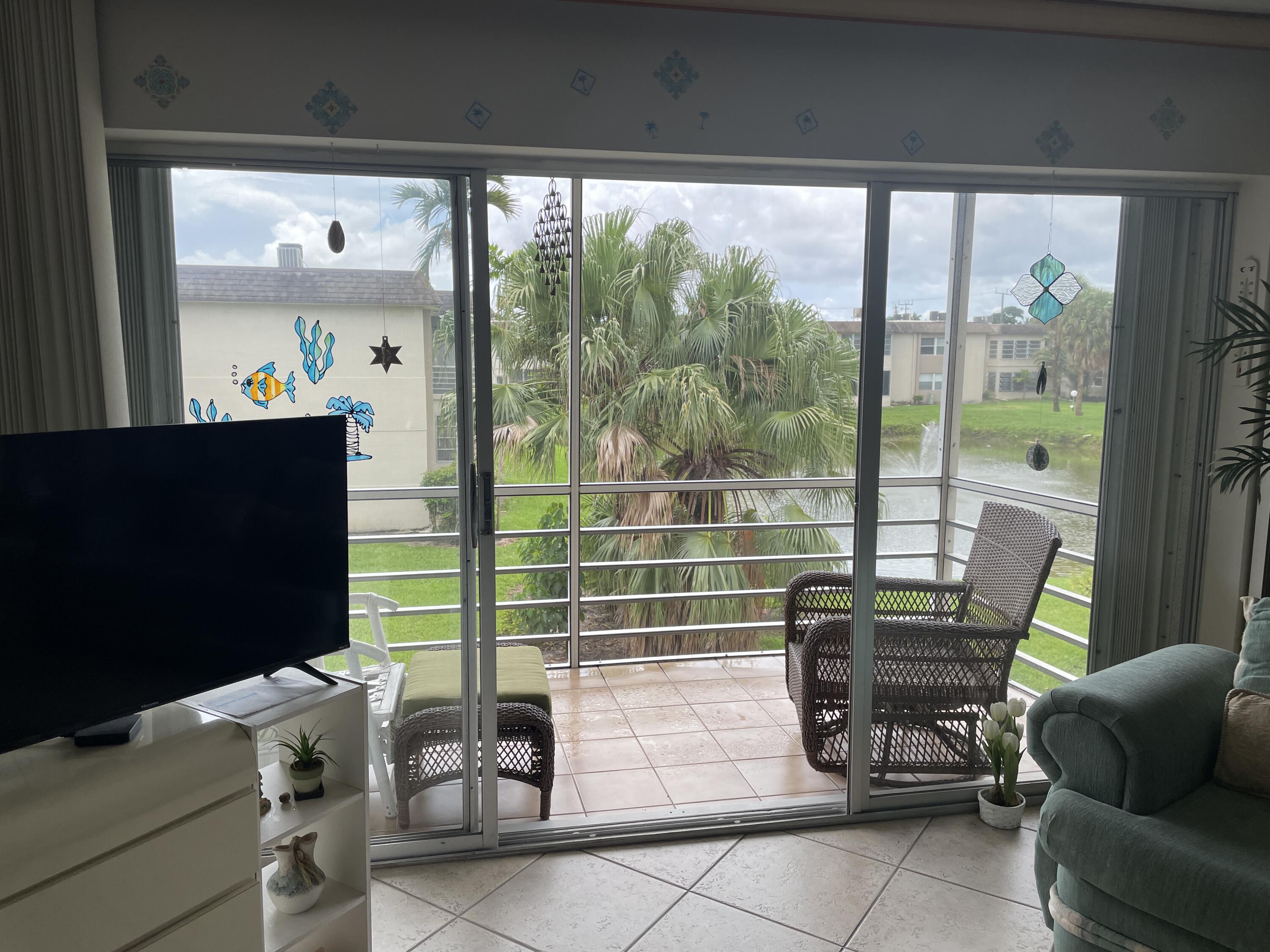 506 Davis Road, Unit 78 Palm Springs, FL 33461 - Photo 2 of 58 IMG_8380