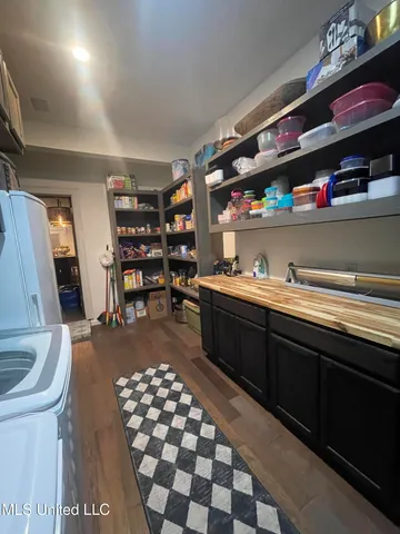 $689,900 | 416 Woodland Park Drive, Biloxi, MS 39531