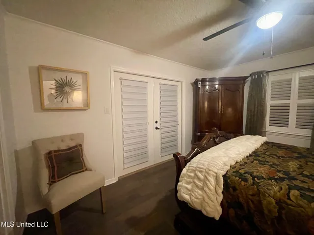 $689,900 | 416 Woodland Park Drive, Biloxi, MS 39531