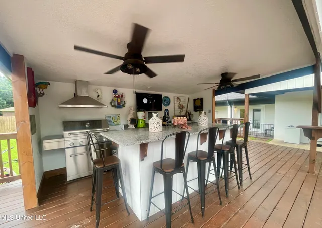 $689,900 | 416 Woodland Park Drive, Biloxi, MS 39531