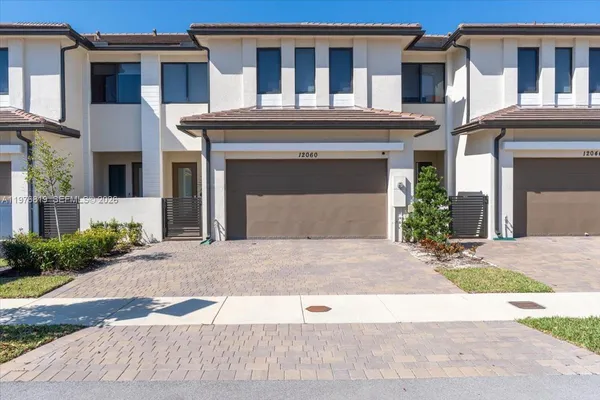 $1,199,000 | 12060 Southwest 82nd Place, Miami, FL 33156