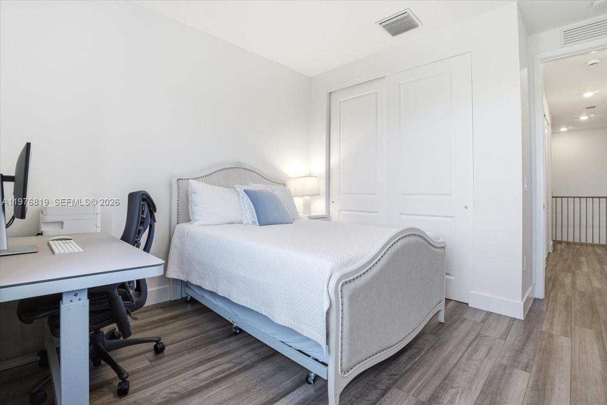 12060 Southwest 82nd Place Miami, FL 33156 - Photo 29 of 41 4th bed