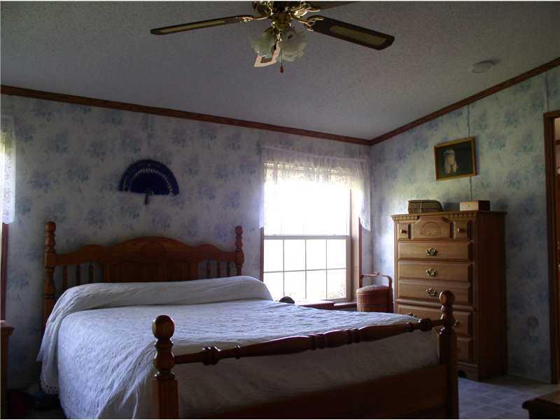 433 Old County Road Pembroke, ME 04666 - Photo 4 of 30 Bedroom.