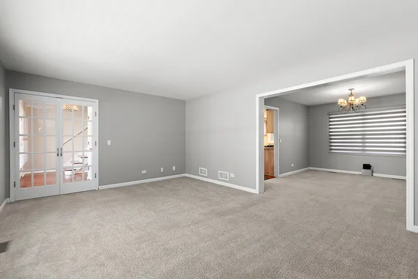 $425,000 | 13050 South Elizabeth Drive, Plainfield, IL 60585