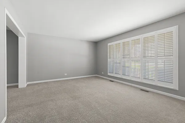 $425,000 | 13050 South Elizabeth Drive, Plainfield, IL 60585