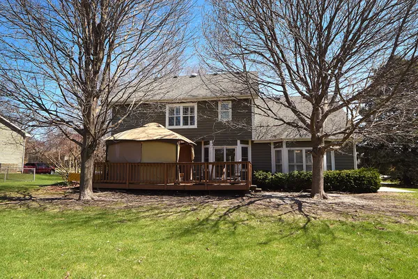 $425,000 | 13050 South Elizabeth Drive, Plainfield, IL 60585