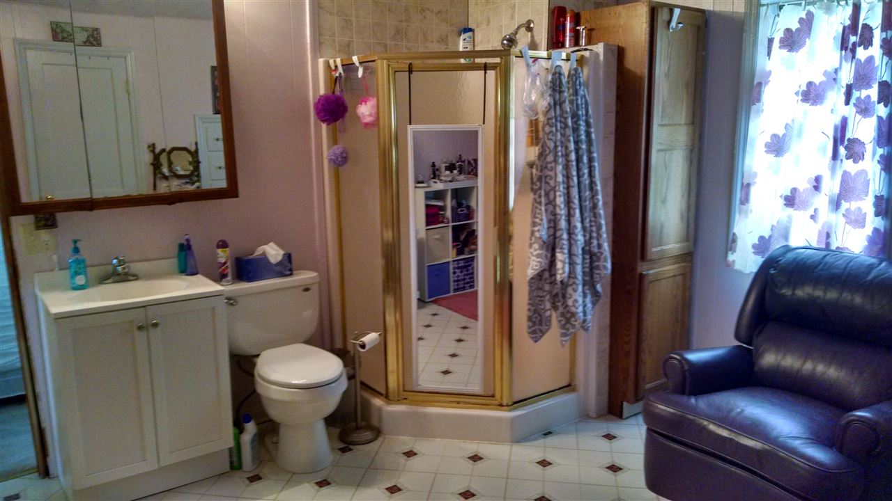 25 West River Road Mount Pleasant, MI 48858 - Photo 13 of 42 1803171-12.JPG