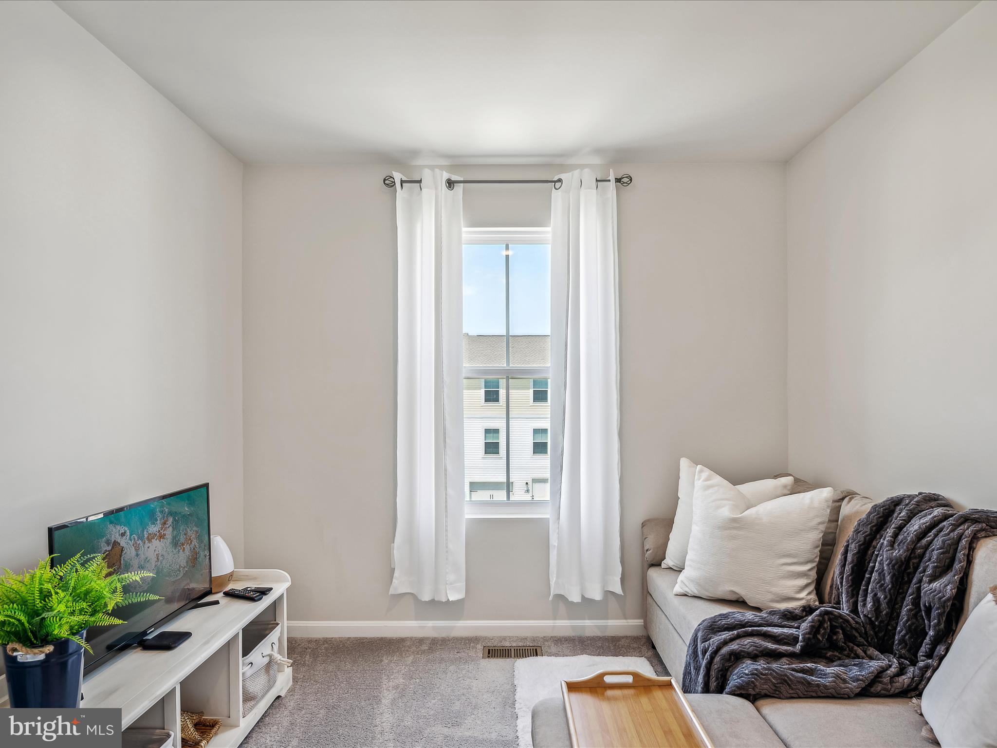 47 Thrower Road Hedgesville, WV 25427 - Photo 23 of 42 Bedroom 3