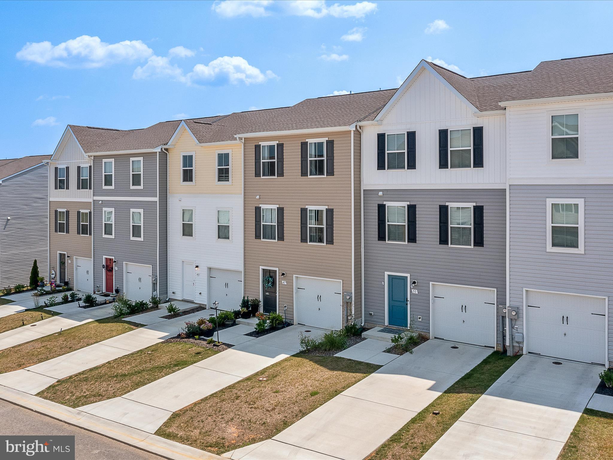 47 Thrower Road Hedgesville, WV 25427 - Photo 32 of 42 Aerial Front