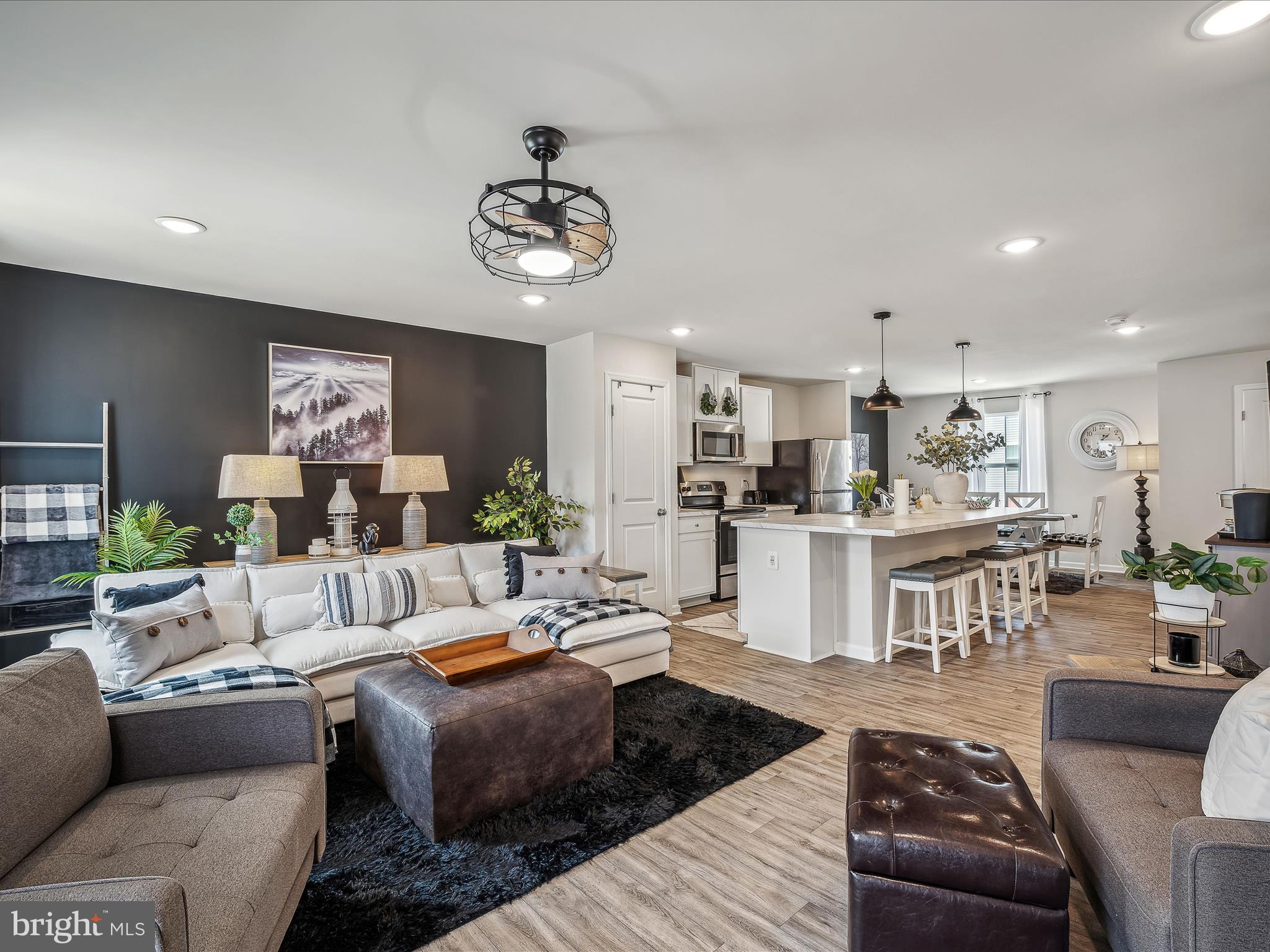 47 Thrower Road Hedgesville, WV 25427 - Photo 4 of 42 Living Room to Kitchen