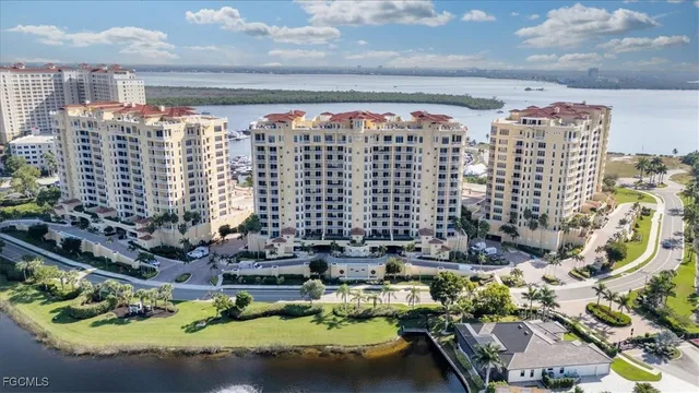 $1,149,900 | 6061 Silver King Boulevard, Unit 306, Cape Coral, FL 33914