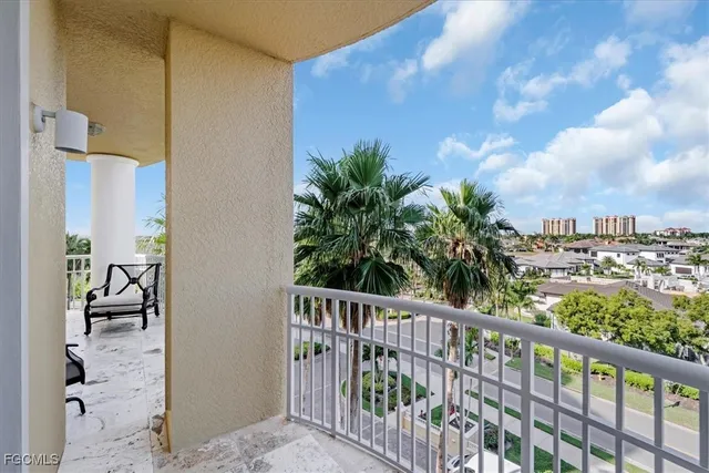 $1,149,900 | 6061 Silver King Boulevard, Unit 306, Cape Coral, FL 33914