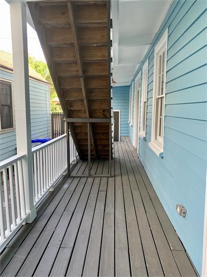 7 Sheppard Street Charleston, SC 29403 - Photo 23 of 31 7.shep.downstairs.porch