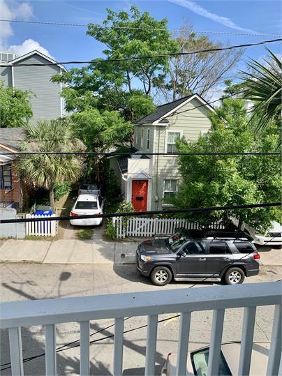 7 Sheppard Street Charleston, SC 29403 - Photo 28 of 31 7.shep.b.porchview