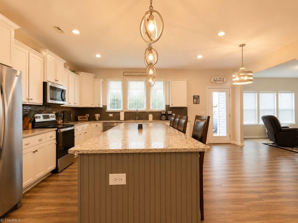 3125 Fortnight Road Pfafftown, NC 27040 - Photo 12 of 40