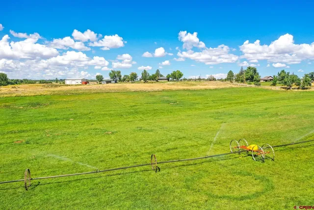 a view of an ocean and a building