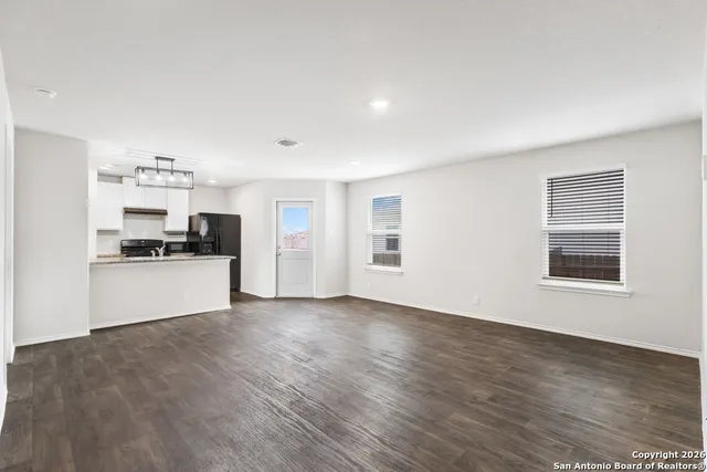 $1,600 | 15363 Brown Violetear, San Antonio, TX 78253