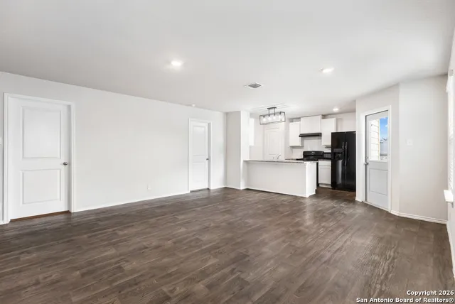 $1,600 | 15363 Brown Violetear, San Antonio, TX 78253