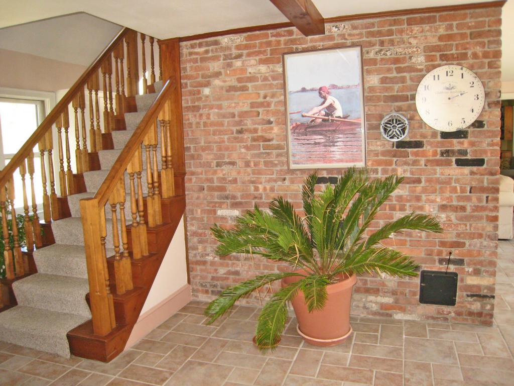 10 Old Farm Road Kittery, ME 03904 - Photo 5 of 36 Gallery Image 5