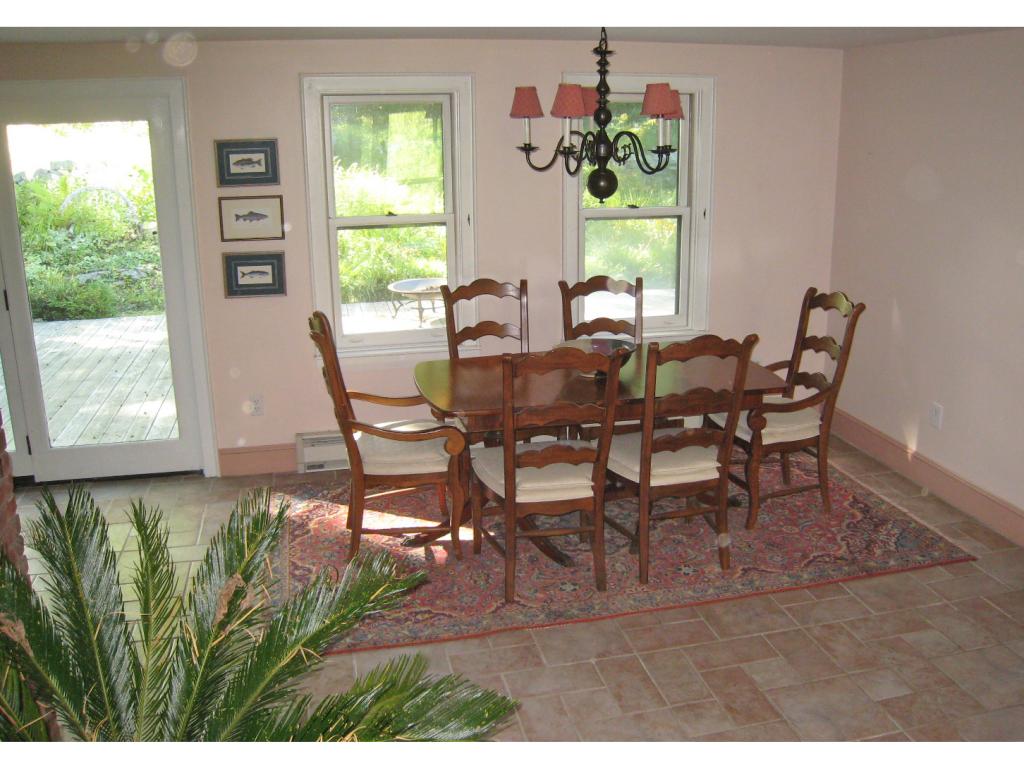 10 Old Farm Road Kittery, ME 03904 - Photo 9 of 36 Gallery Image 9