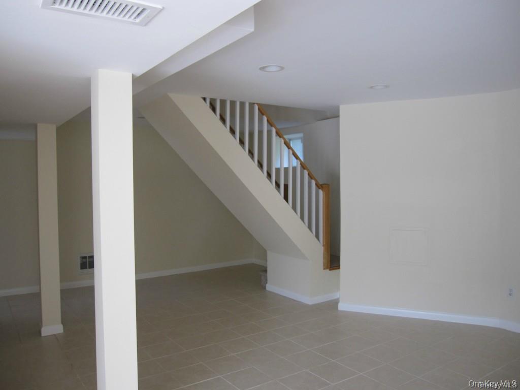 13 Dock Pathway Street New Rochelle, NY 10801 - Photo 13 of 17