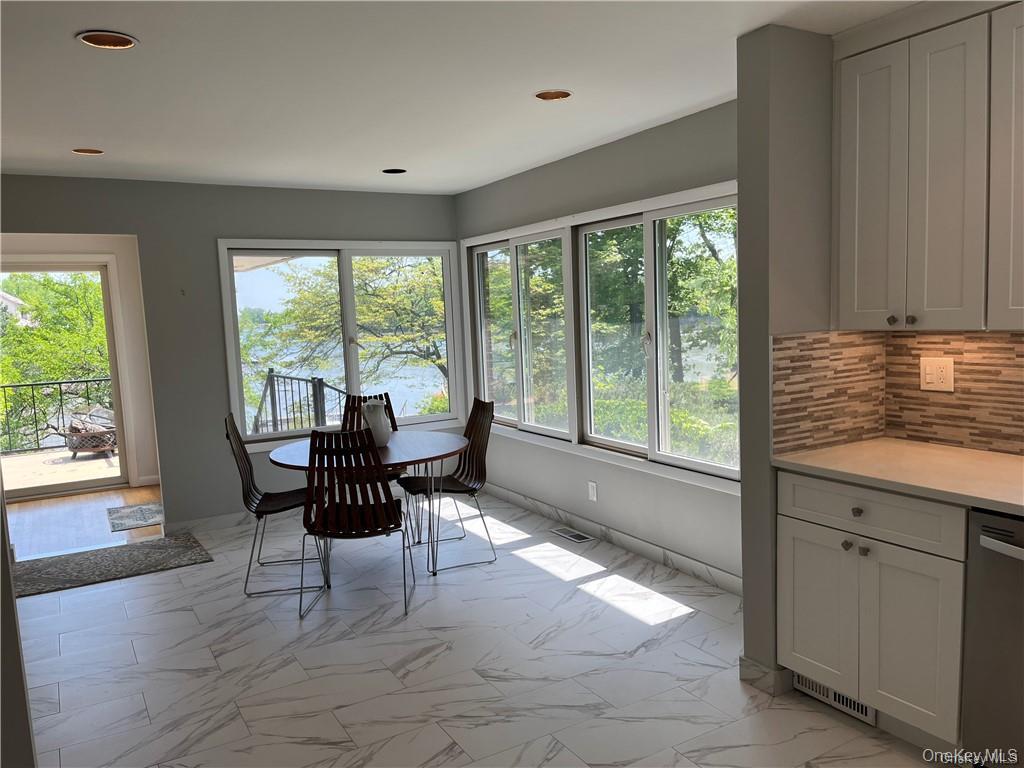 13 Dock Pathway Street New Rochelle, NY 10801 - Photo 5 of 17