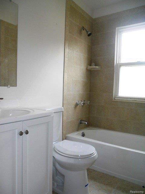 17625 Reed Street Melvindale, MI 48122 - Photo 3 of 13 Southwest 10-31-13 750.JPG