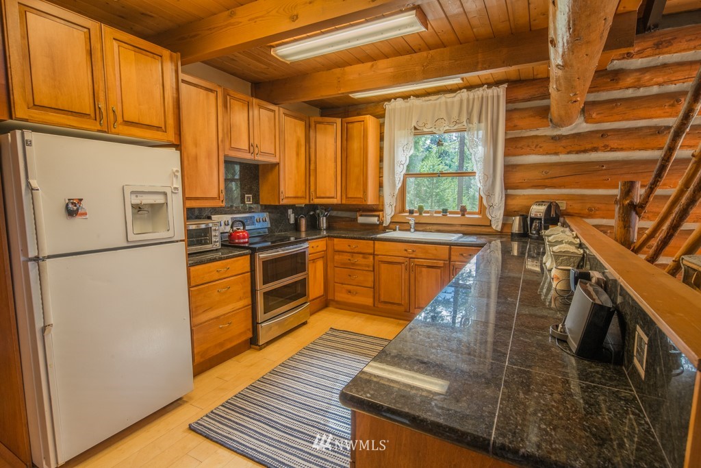 2832 Ley Road Cle Elum, WA 98922 - Photo 9 of 25 Gallery Image 9