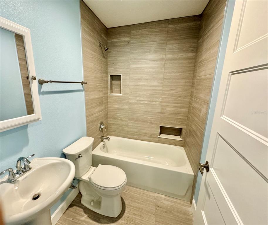 1493 Cleveland Street Clearwater, FL 33755 - Photo 31 of 64