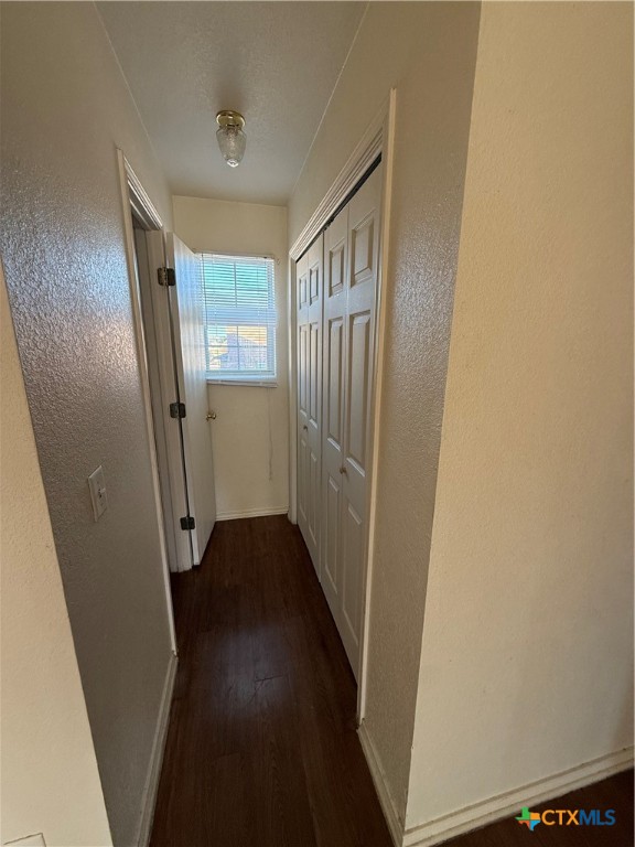 4305 Abigail Drive, Unit C Killeen, TX 76549 - Photo 4 of 7 a view of a hallway