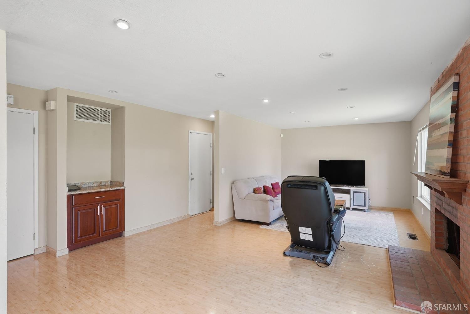 2503 Vale Road San Pablo, CA 94806 - Photo 17 of 51