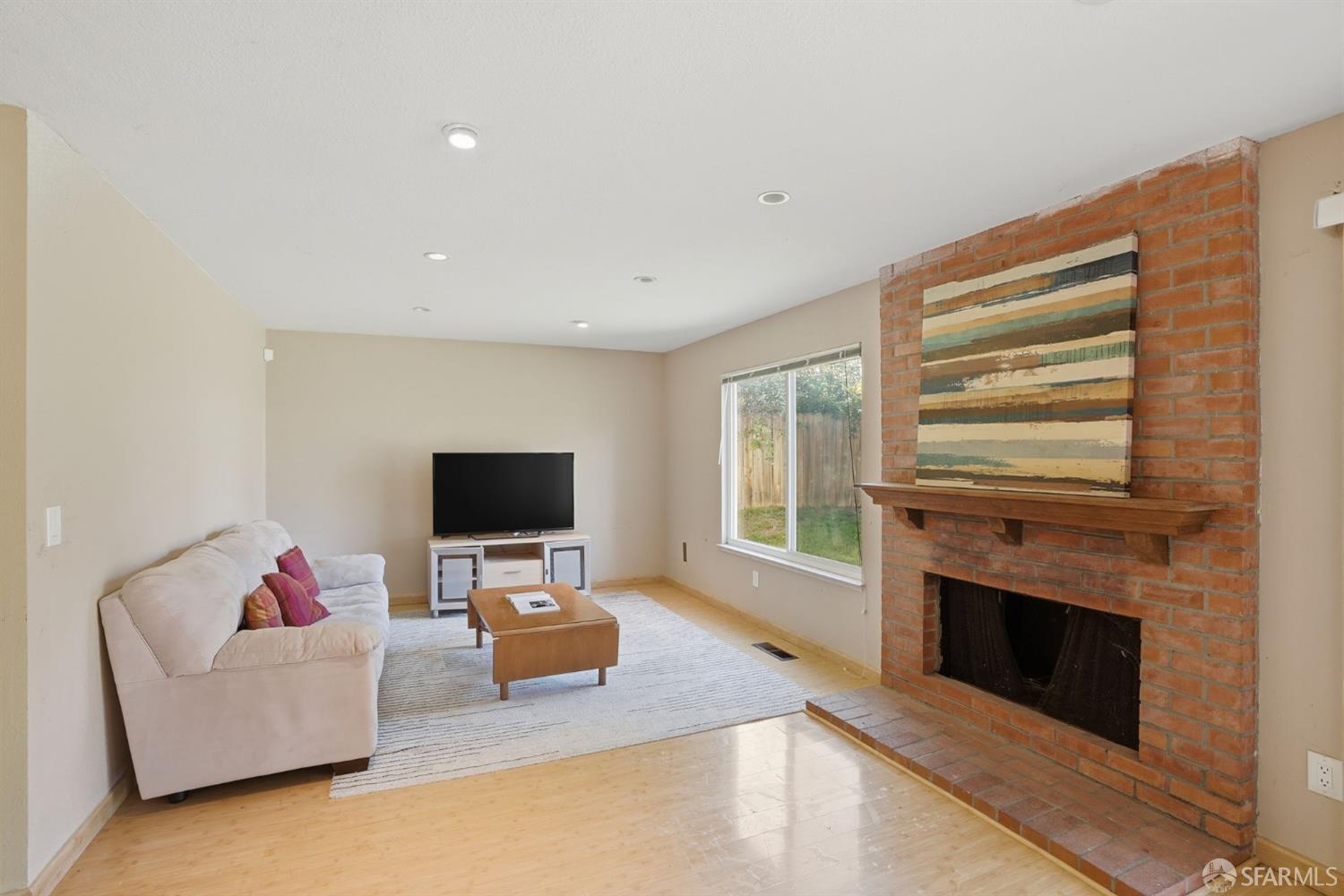 2503 Vale Road San Pablo, CA 94806 - Photo 9 of 51