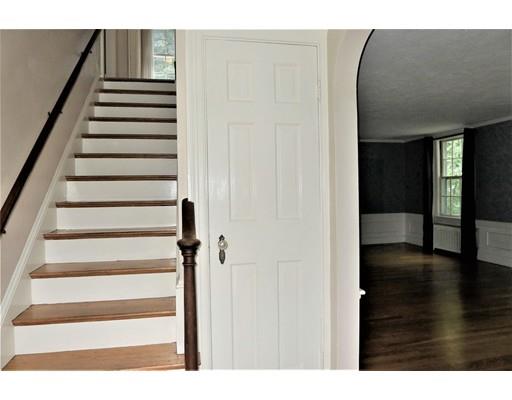 19 Windsor Road Stoneham, MA 02180 - Photo 15 of 31 Gallery Image 15