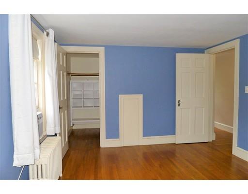 19 Windsor Road Stoneham, MA 02180 - Photo 18 of 31 Gallery Image 18