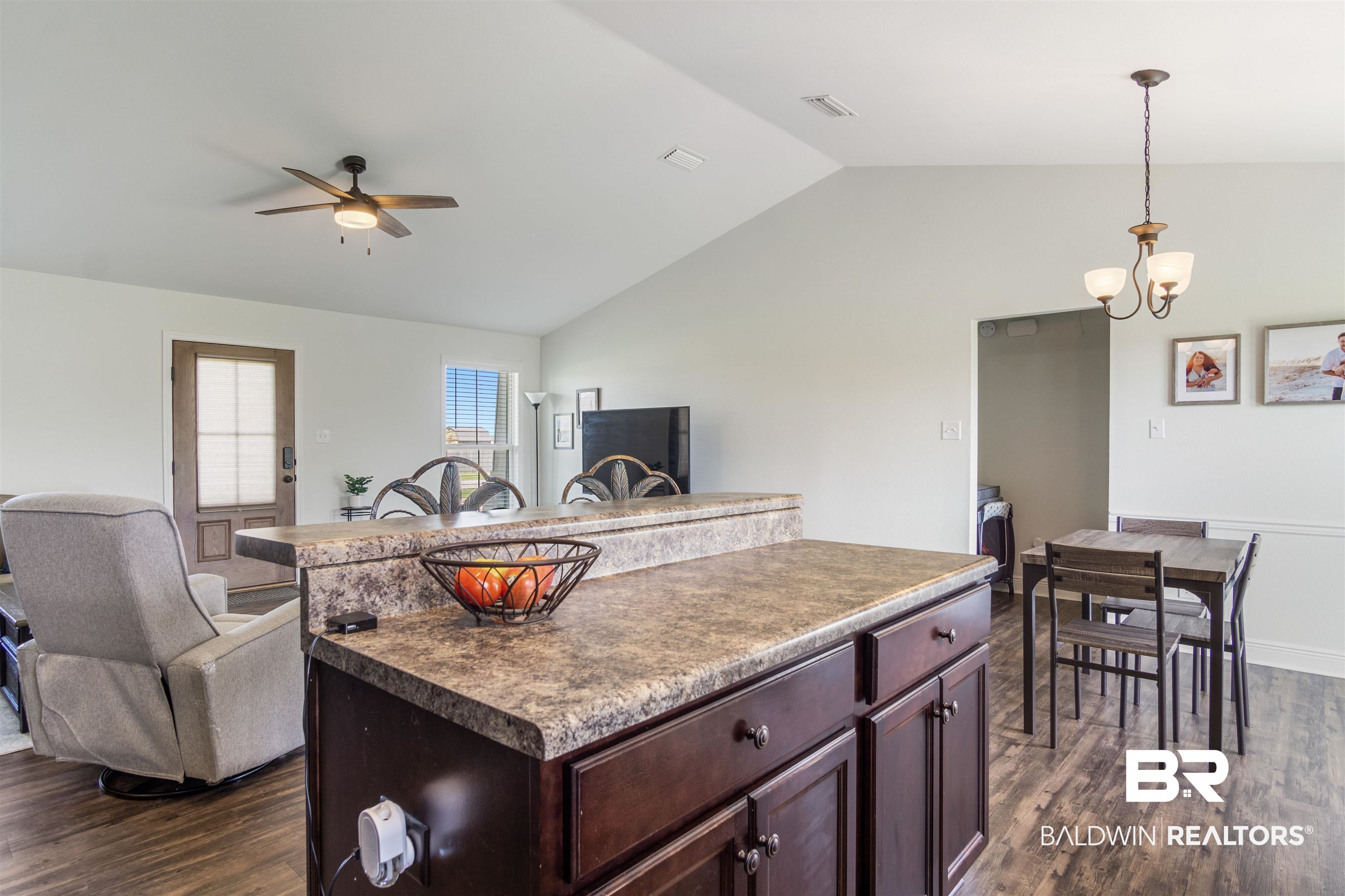 8966 Lockridge Road Foley, AL 36535 - Photo 13 of 26 Kitchen Island