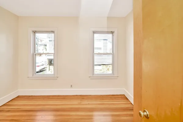 $3,100 | 77 Swan Street, Unit 2, Everett, MA 02149