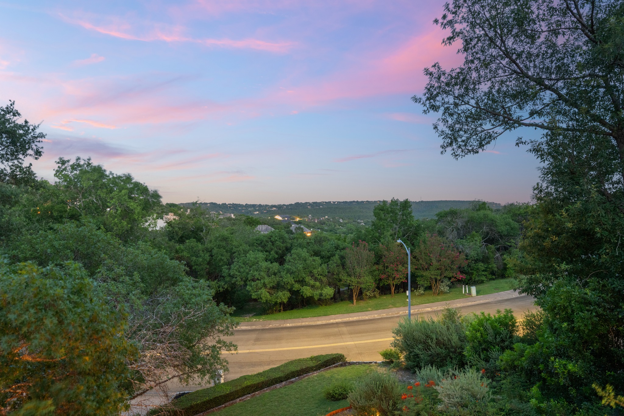 6004 Mt Bonnell Road Austin, TX 78731 - Photo 20 of 24 a view of a terrace