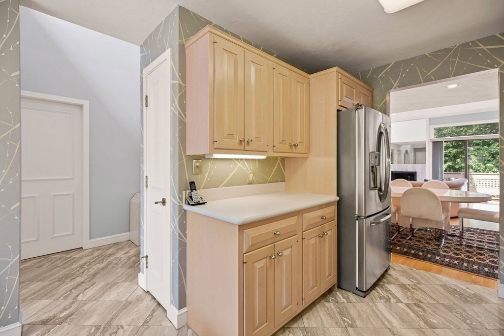 7 Wainwright Road, Unit 88 Winchester, MA 01890 - Photo 14 of 36