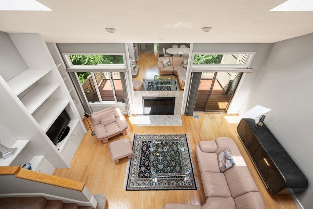 7 Wainwright Road, Unit 88 Winchester, MA 01890 - Photo 6 of 36