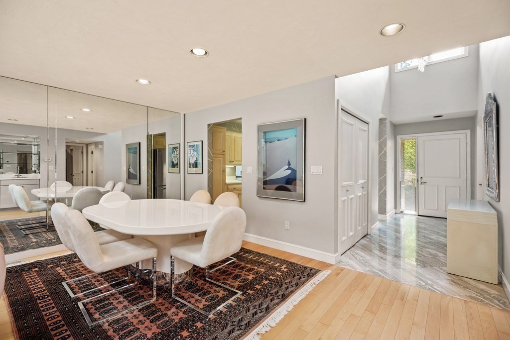 7 Wainwright Road, Unit 88 Winchester, MA 01890 - Photo 9 of 36