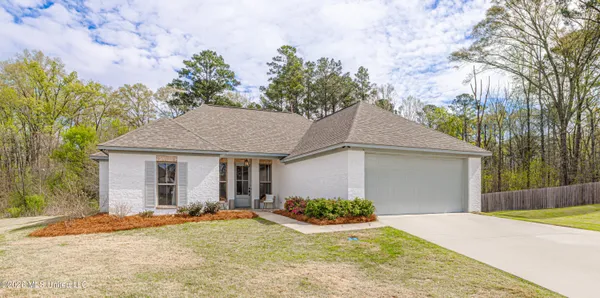 $305,000 | 146 Woodburn Way, Pearl, MS 39208