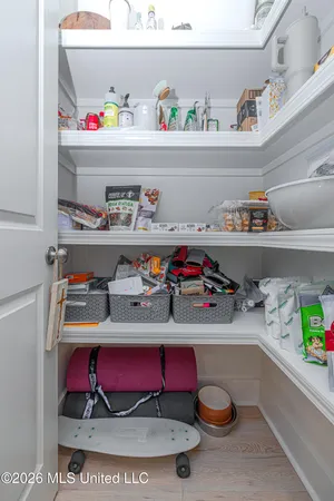 $305,000 | 146 Woodburn Way, Pearl, MS 39208