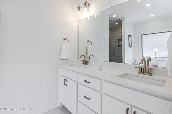 $305,000 | 146 Woodburn Way, Pearl, MS 39208