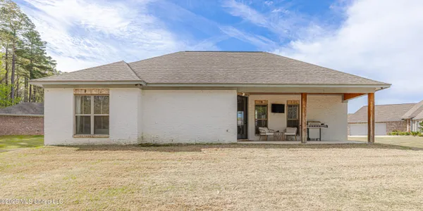 $305,000 | 146 Woodburn Way, Pearl, MS 39208