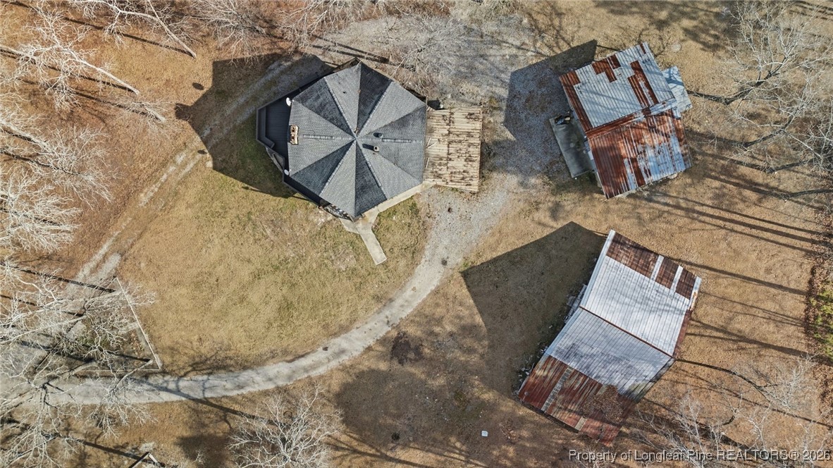 10765 Barker 10 Mile Road St. Pauls, NC 28384 - Photo 41 of 48 view of a living room