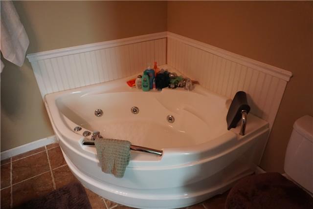 1719 Hanover Road Nashville, TN 37216 - Photo 17 of 19 Gallery Image 17